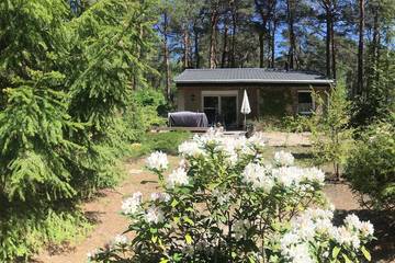 Ferienhaus für 2 Personen, mit Terrasse und Garten in Brandenburg