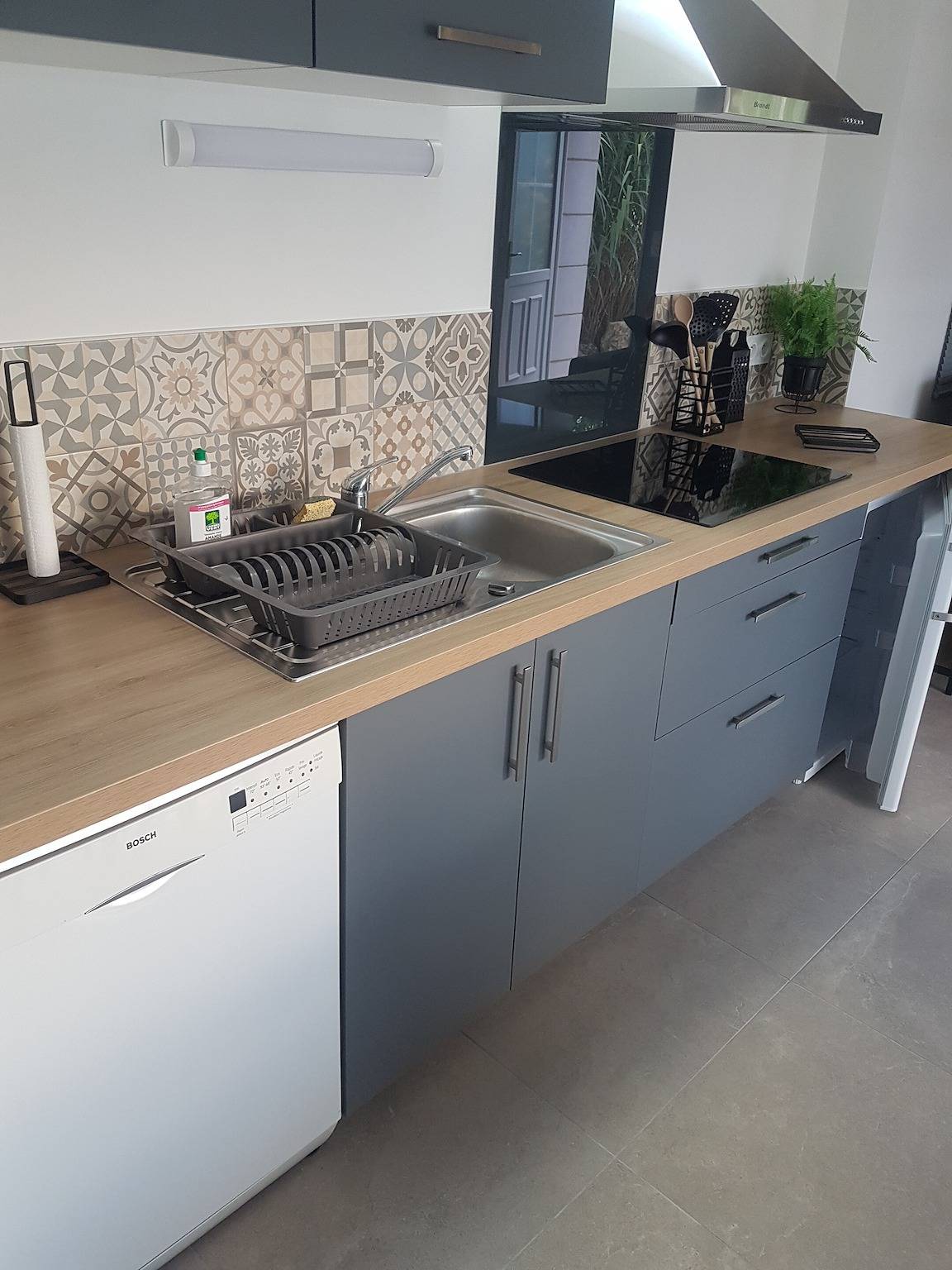 Gîte De La Martinière near Beauval: Private Terrace, Garden, Wi-Fi in Vallières-les-Grandes in Vallières-les-Grandes, Blois region