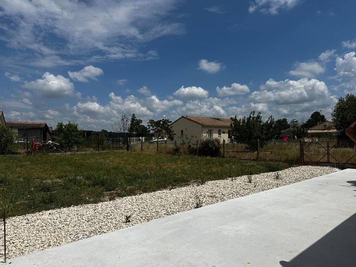Gîte pour 2 personnes, avec Terrasse et Jardin à Braud-et-Saint-Louis - 2