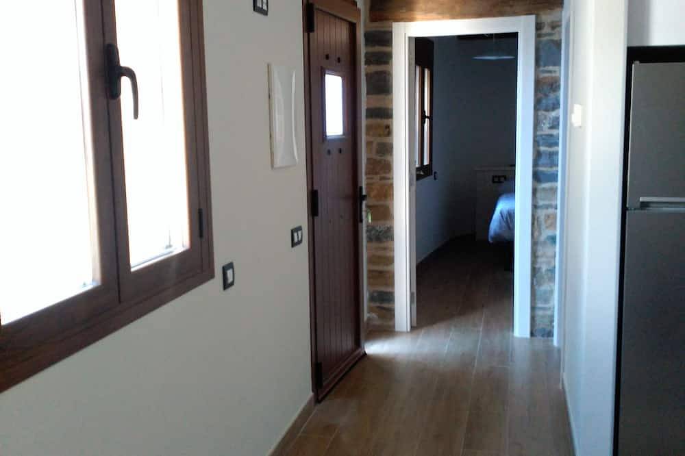 Entire apartment, Maria Ainsa Usana Apartment in Aínsa, Spanish Pyrenees