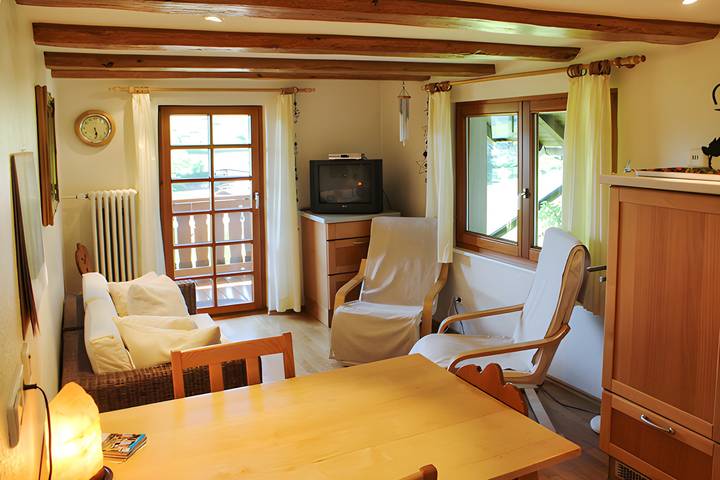 Ferienwohnung für 3 Personen, mit Garten und Ausblick in Schuttertal - 2