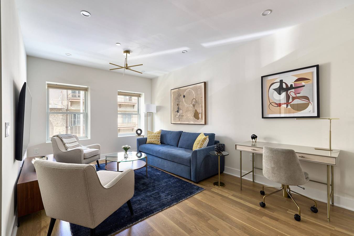 Apartamento entero, Sunny 2Br Loft • Work, Relax, Minutes to Nyc in Hoboken, Condado de Hudson