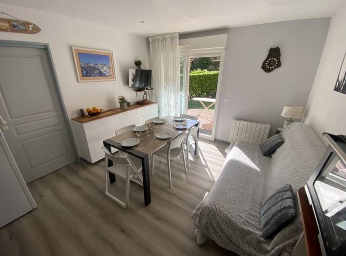 Appartement de vacances pour 6 personnes, avec terrasse et jardin