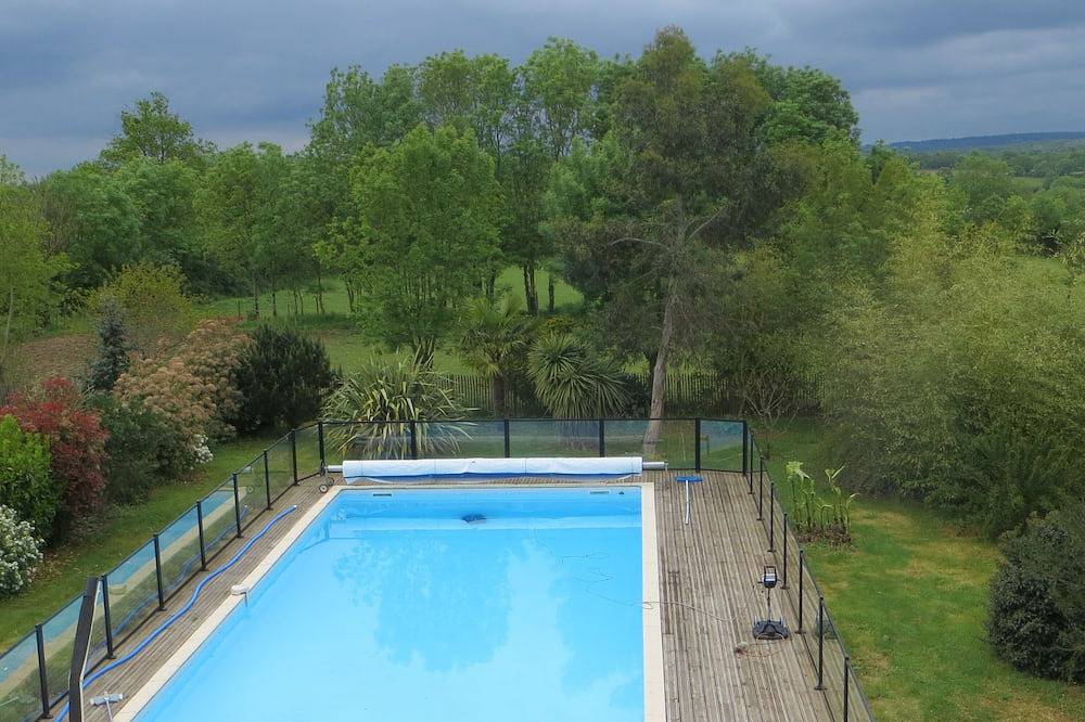 Gite a la campagne ;tranquillité  assurer in Cours (Deux-Sèvres), Région de Niort