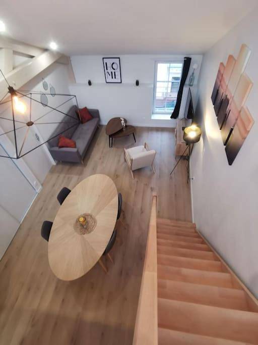 Appartement entier, Three-Bedroom Apartment in Bourg-en-Bresse, Région de Bourg-en-Bresse