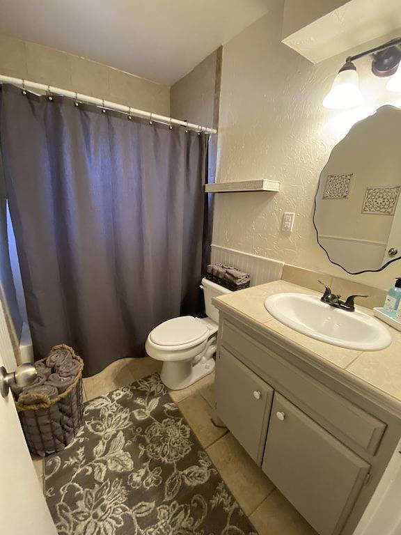 Cozy Retreat in Edmond, Oklahoma County