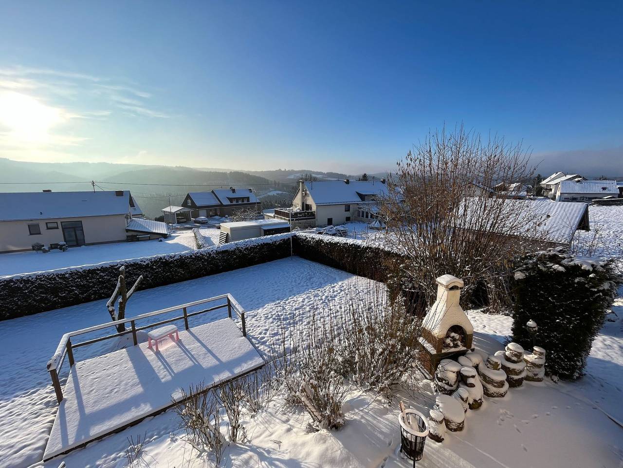 Ganze Ferienwohnung, Eifelurlaub mit Panoramablick: Geräumige Ferienwohnung - Apartment 2 - Ug - 80m² - max. 2 Pers. - mit Terrasse in Gerolstein, Vulkaneifel