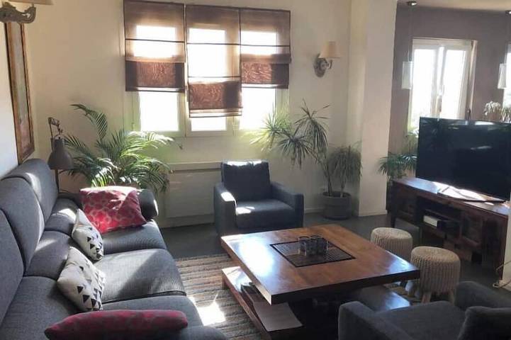 Location de vacances pour 6 personnes, avec piscine à Saint-André-de-la-Roche - 4