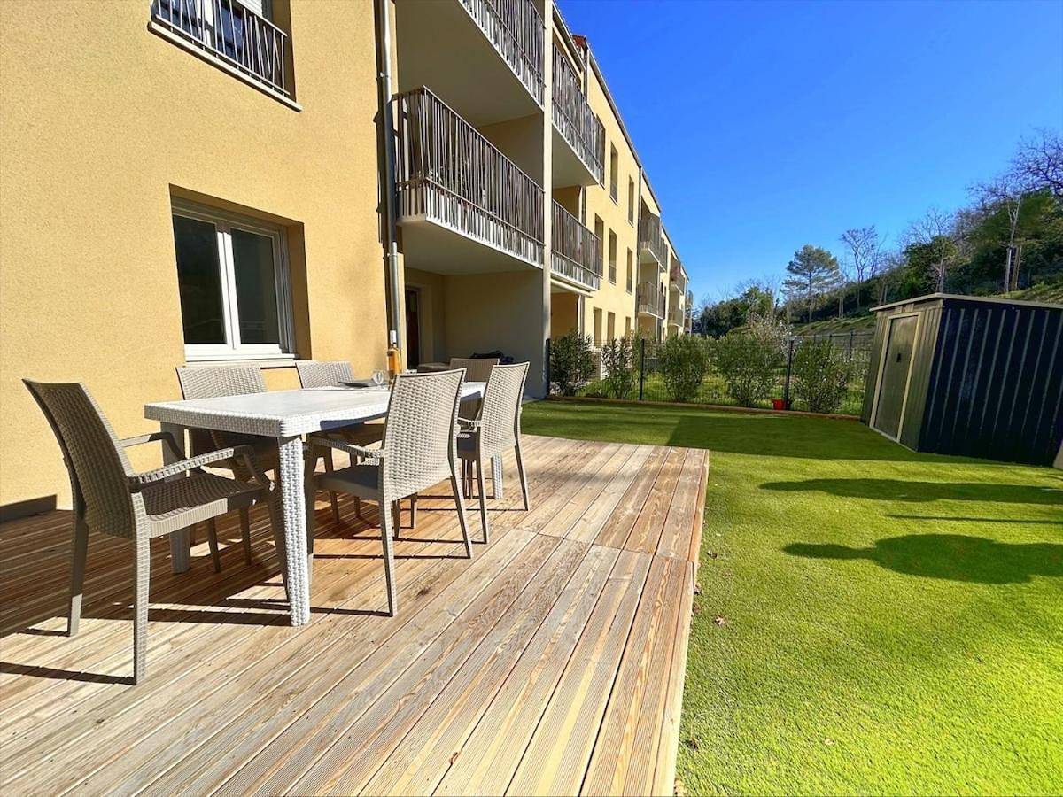 Appartement entier, Appartement cozy avec jacuzzi privé, Brignoles in Brignoles, Région de Brignoles