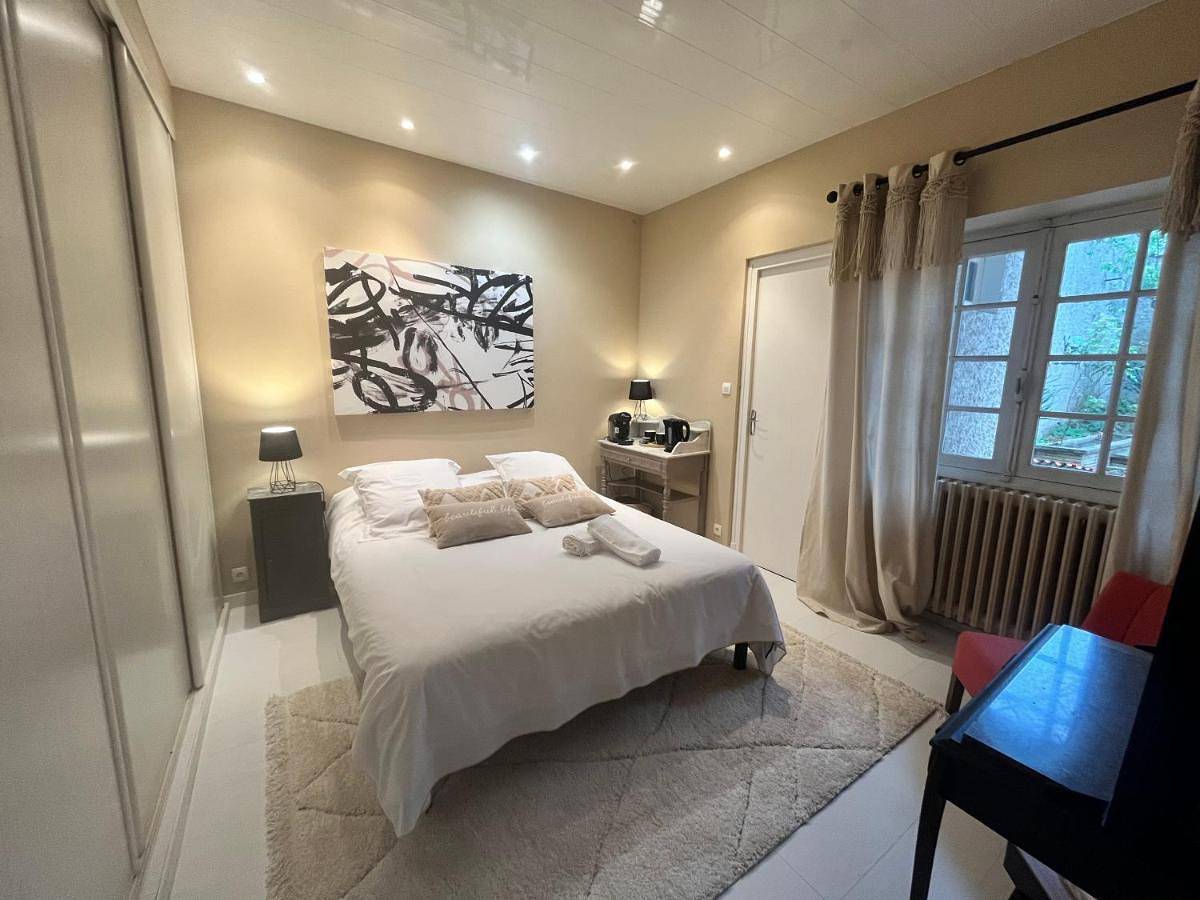Double Room with Garden View in Carcassonne, Région de Carcassonne