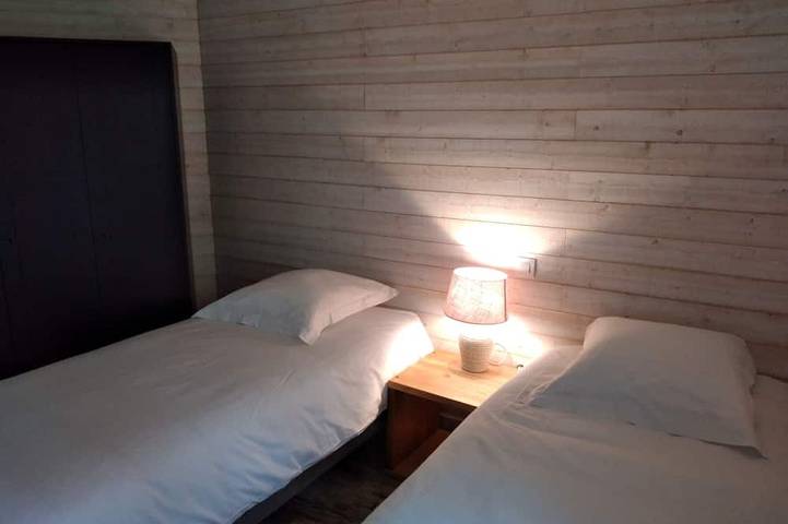 Location de vacances pour 4 personnes, avec jardin à Sainte-Gemme-la-Plaine - 3