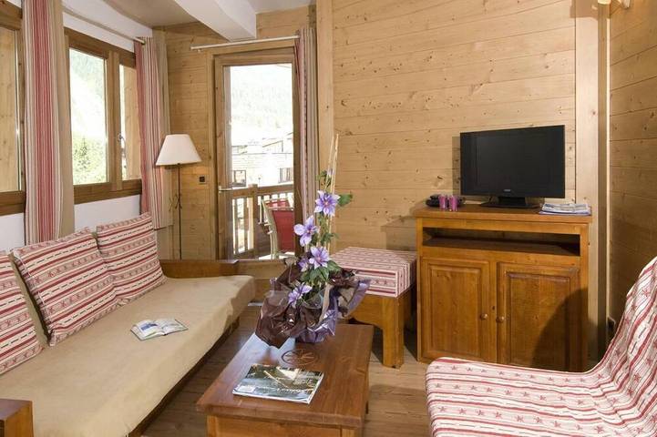 Gîte pour 11 personnes, avec balcon dans Office De Tourisme De Pralognan - 4