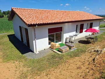 Cottage pour 7 personnes, avec vue et jardin, animaux acceptés à Guiche