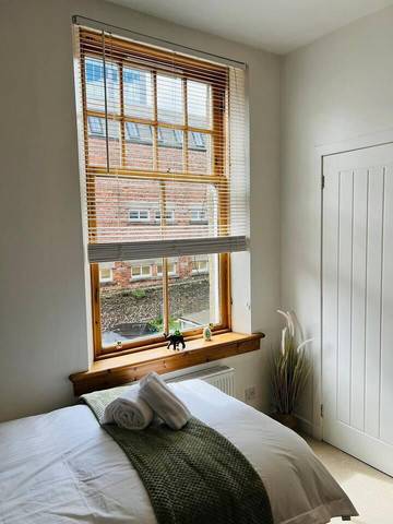 Vacation Apartment for 4 Guests in Aberdeen, Aberdeenshire, Picture 2