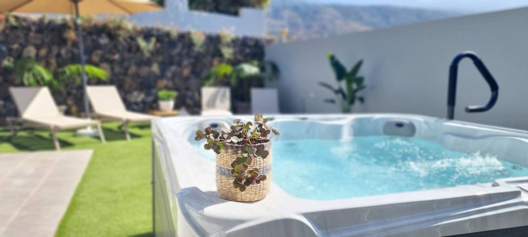 Casa rural para 5 personas, con Jacuzzi además de Terraza y Jardín en Puerto de la Cruz