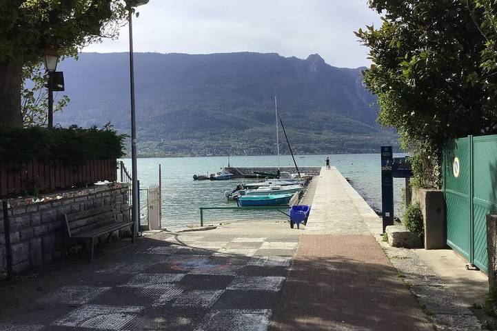 Location de vacances pour 4 personnes à Viviers-du-Lac