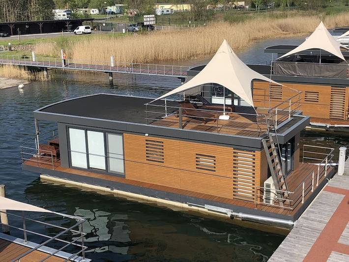Hausboot mit 1 Schlafzimmer in Bitterfeld, Bitterfeld-Wolfen