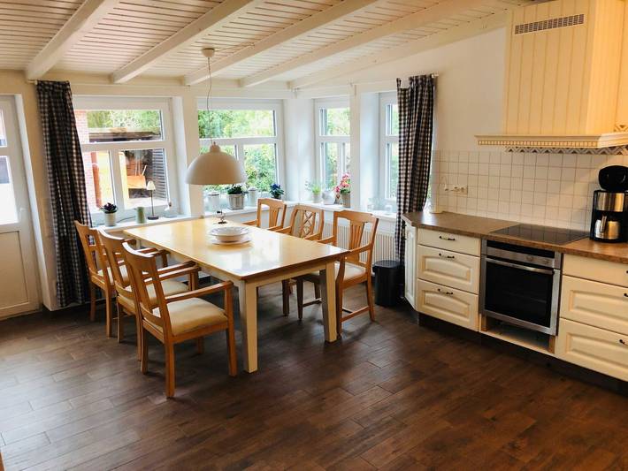 Ferienhaus für 8 Personen, mit Terrasse, mit Haustier in Bensersiel - 2