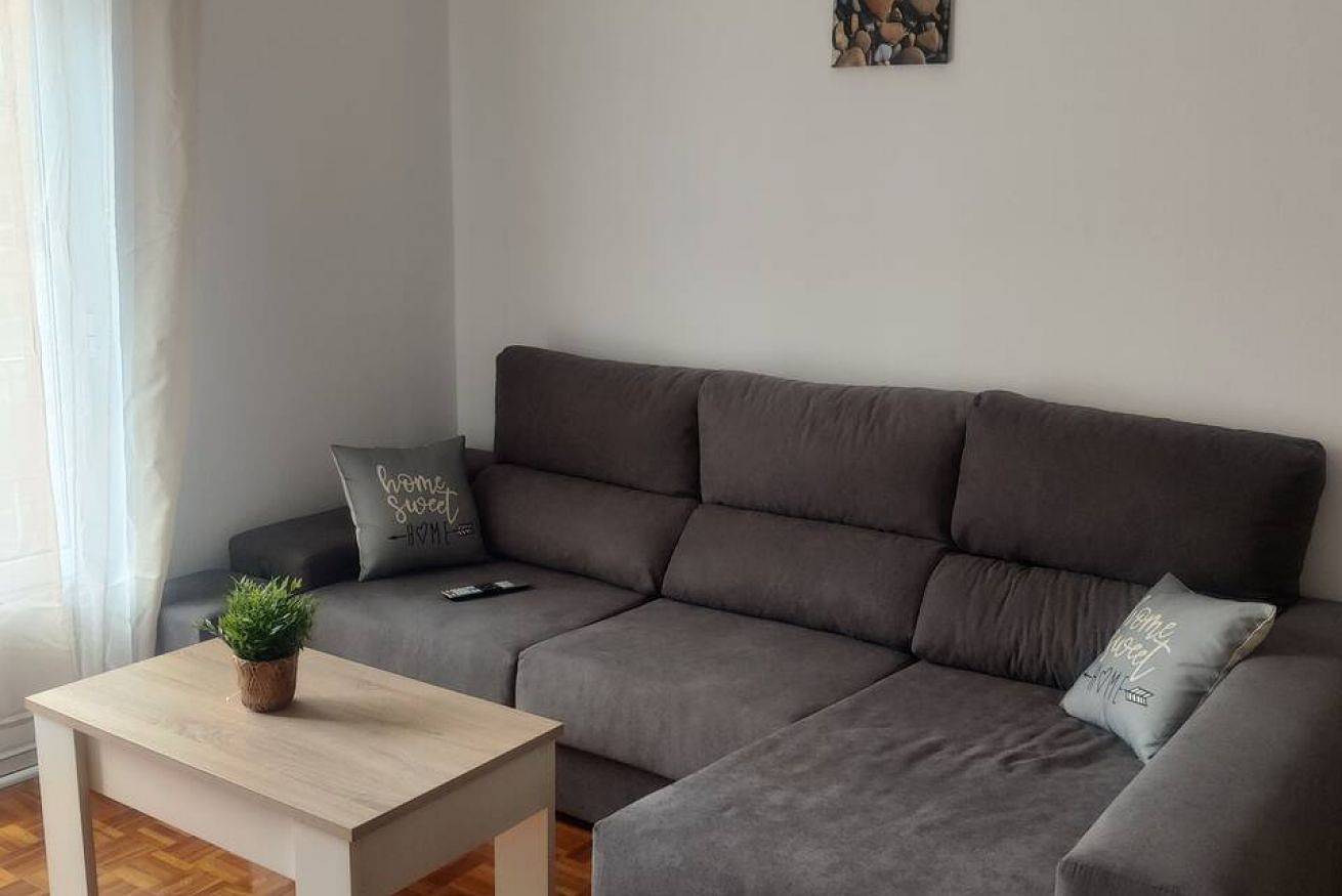 Ganze Wohnung, 1A135 Comfortable 3-bedroom apartment in Gijón, Costa Verde (Spanien)