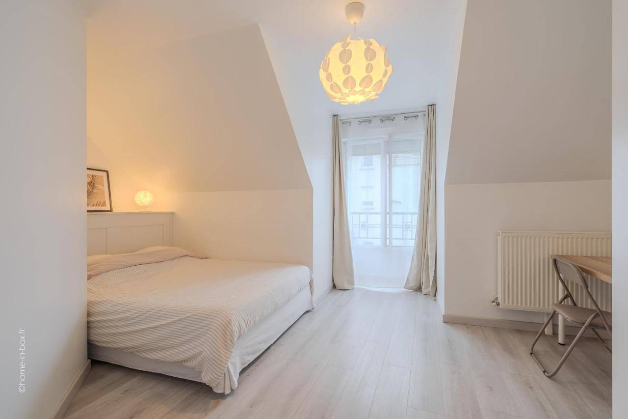 Appartement entier, Appartement Moderne, Parking Gratuit, 15min Disney in Meaux, Seine-et-Marne