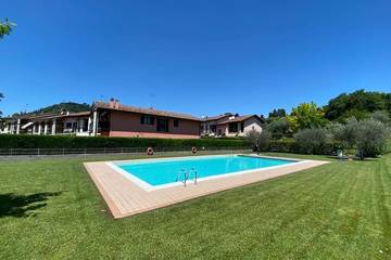 Ferienwohnung für 6 Personen, mit Terrasse und Pool in Cavaion Veronese