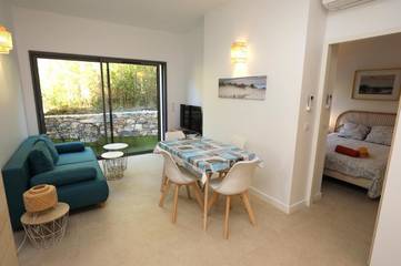 Gîte pour 4 personnes, avec terrasse dans Plage Coupereau