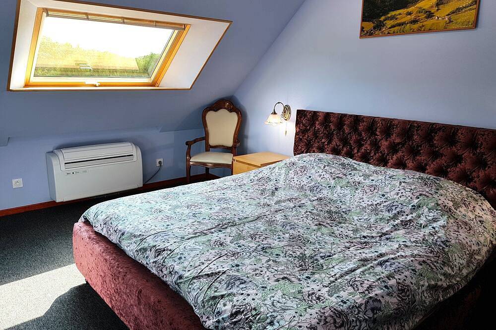 House with sauna. Internet, Comfortable, Beaches 5mn. Golf 2mn in Lamballe-Armor, Côte de Goëlo