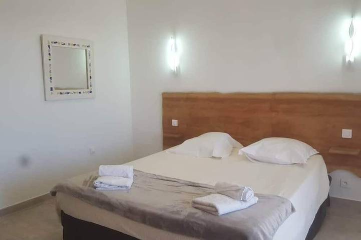 Appartement entier, Résidence Mina 4*-appartement T2 vue mer in Sainte-Lucie de Porto-Vecchio, Zonza