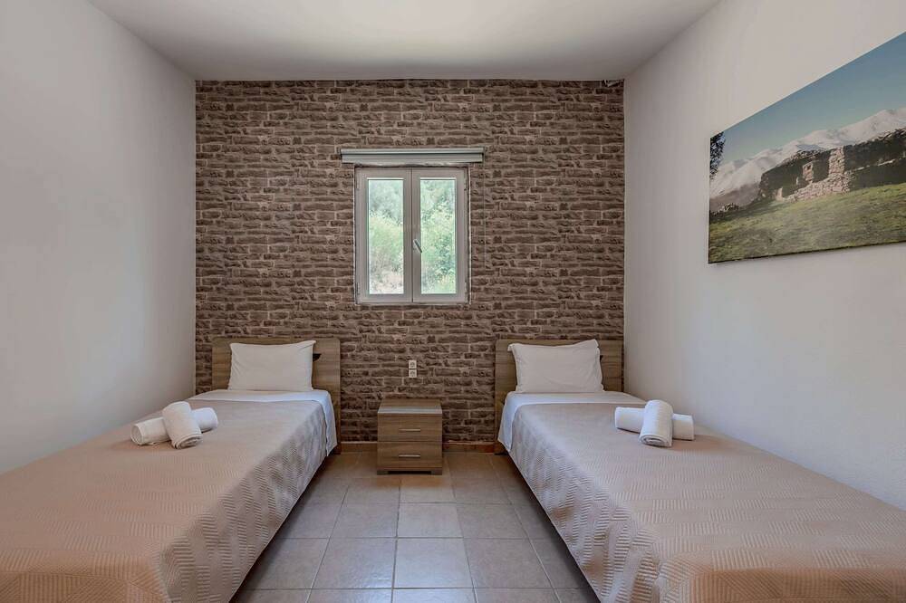 Kretisches traditionelles Seehaus mit atemberaubendem Blick in Rethymno und Umgebung