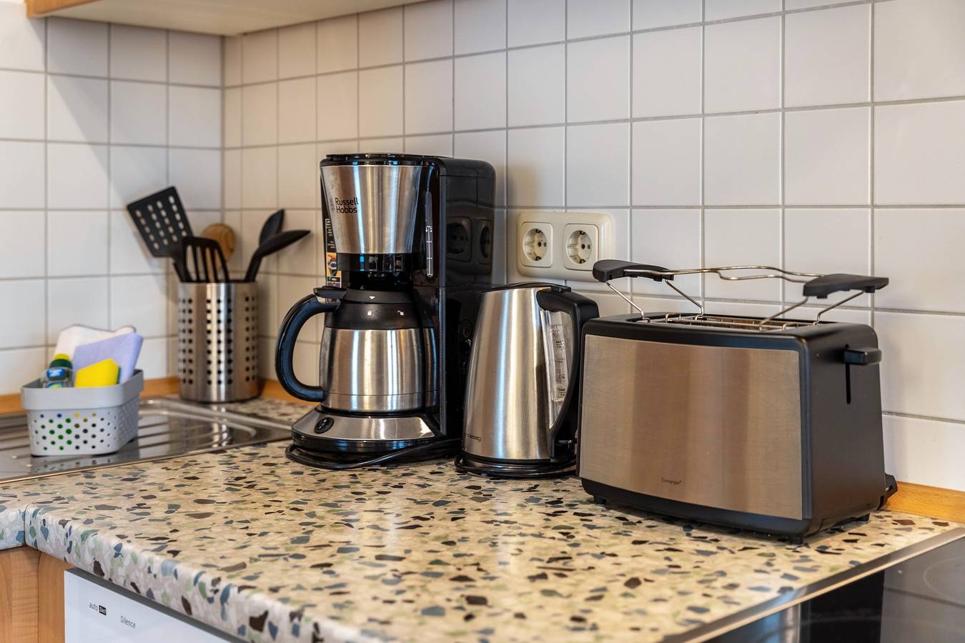 Ganze Wohnung, Ferienwohnung 'Haus Hügel - Wohnung 1' mit Privatterrasse und Wi-Fi in Ostseebad Binz, Binz