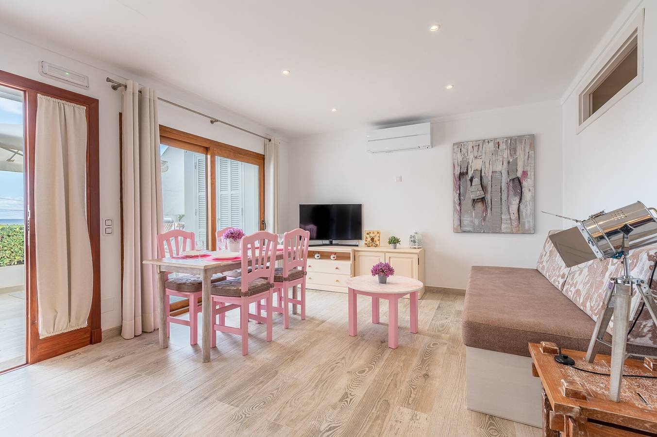 Ganze Wohnung, „Coral“ mit Meerblick, Wlan und Klimaanlage (Touristensteuer inklusive) in Cala Serena, Felanitx