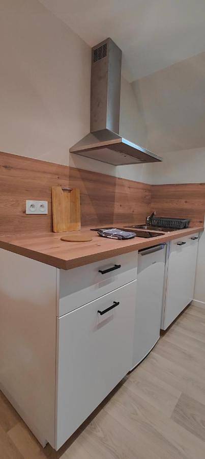 Appartement entier, Votre Refuge Urbain Logement Complet pour Étudiants et Pros in Fougères, Fougères-Vitré