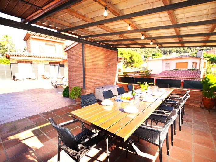 Villa Petit Castell 10 personnes piscine privée à 10 kms de la pl in Palafolls, Costa del Maresme