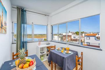 Cottage pour 3 personnes, avec vue et terrasse à Alvor