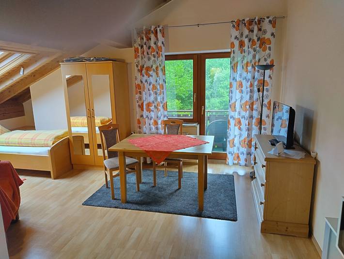 Ferienwohnung für 2 Personen, mit Balkon