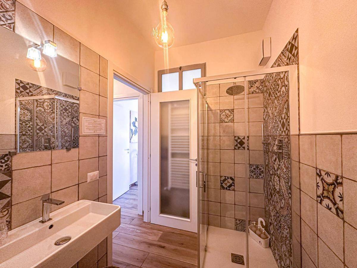 Double Room in Suvereto, Costa degli Etruschi