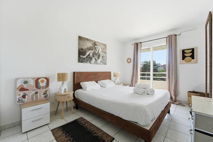 Appartement entier, Le Soleau Méditerranéen - Proche Port avec Parking in Antibes, Côte méditerranéenne (France)