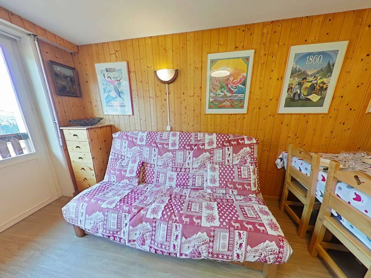 Appartement entier, Appartement ensoleillé 3 pièces - 6 pers avec cheminée au Grand Bornand, proche des pistes in Le Grand-Bornand, Région d'Annecy