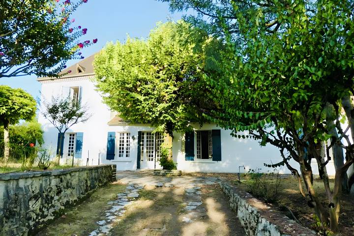 Maison de vacances pour 5 personnes, avec jardin à Prigonrieux