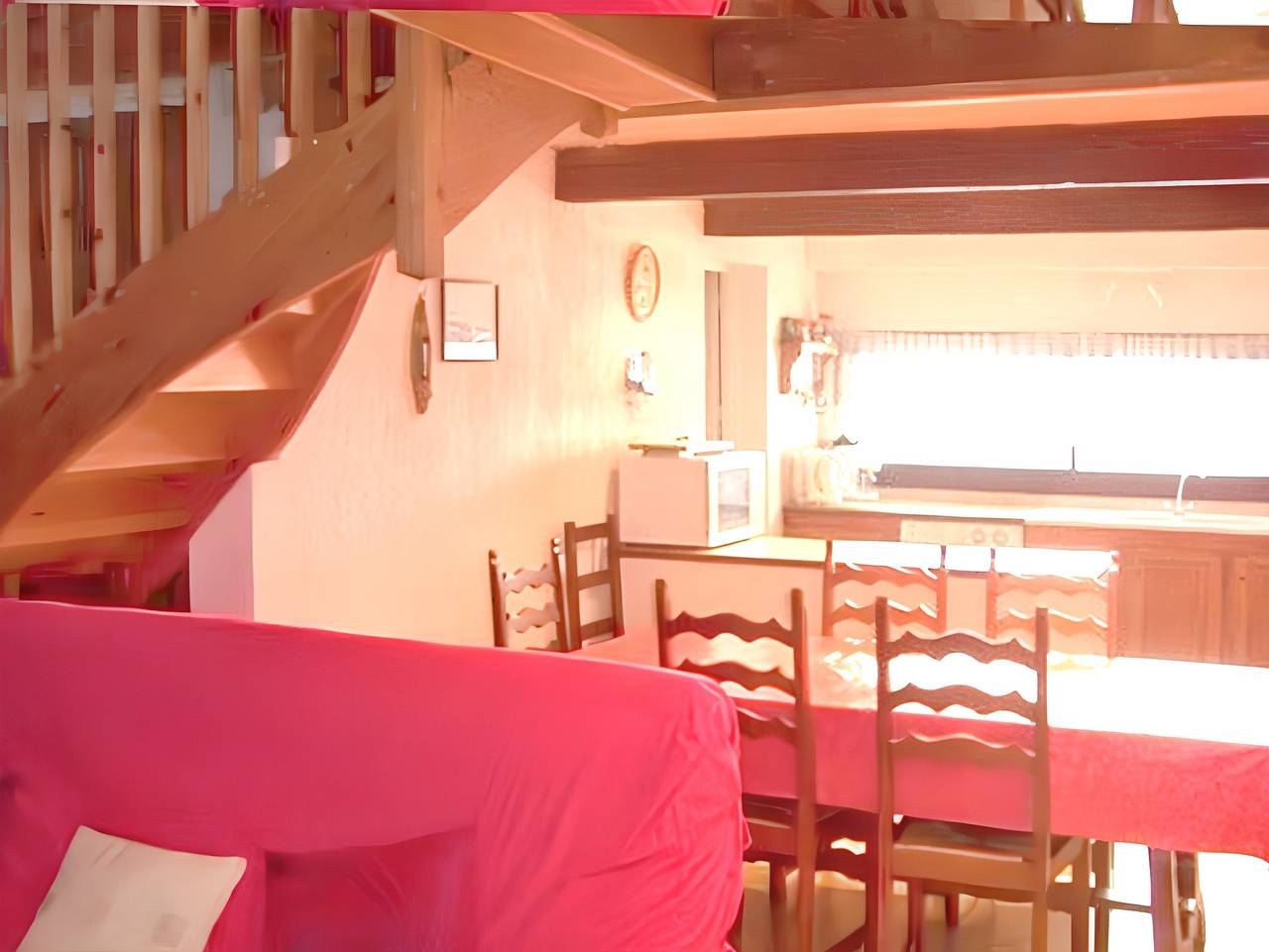 Maison chaleureuse près des pistes de Barcelonnette - Cheminée in Barcelonnette, Val d’Allos