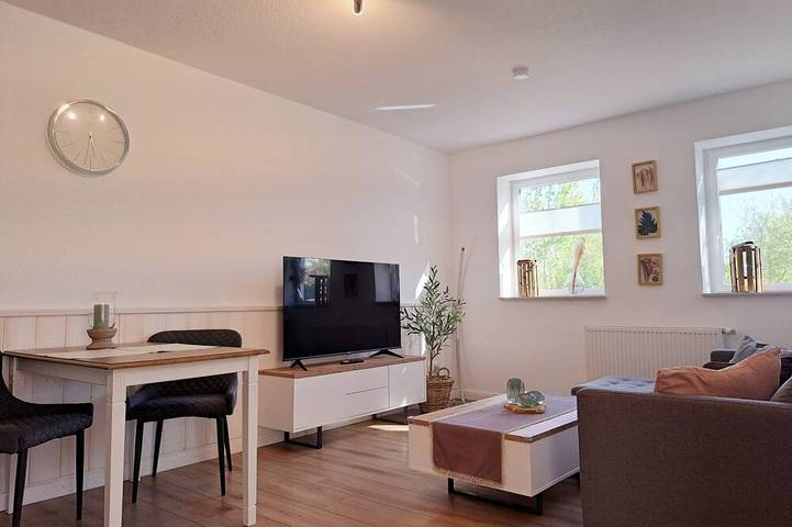 Ferienhaus für 3 Personen, mit Garten und Terrasse in Büsum-Wesselburen