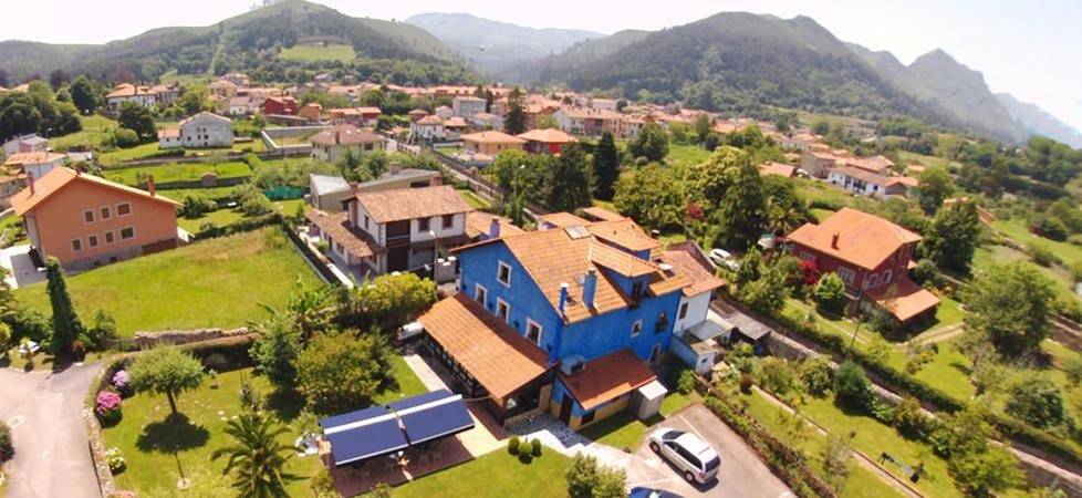 Hotel para 2 personas, con Terraza además de Jardín y Vistas en Nueva de Llanes