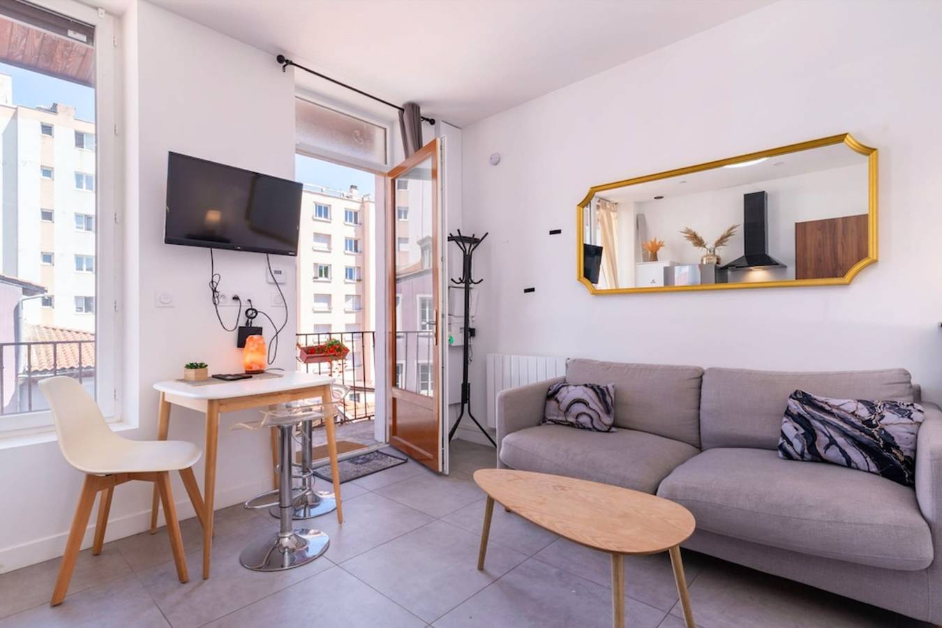 Apartamento entero, City'Zen - Quiet, well-located apartment  in Villeurbanne, Ródano