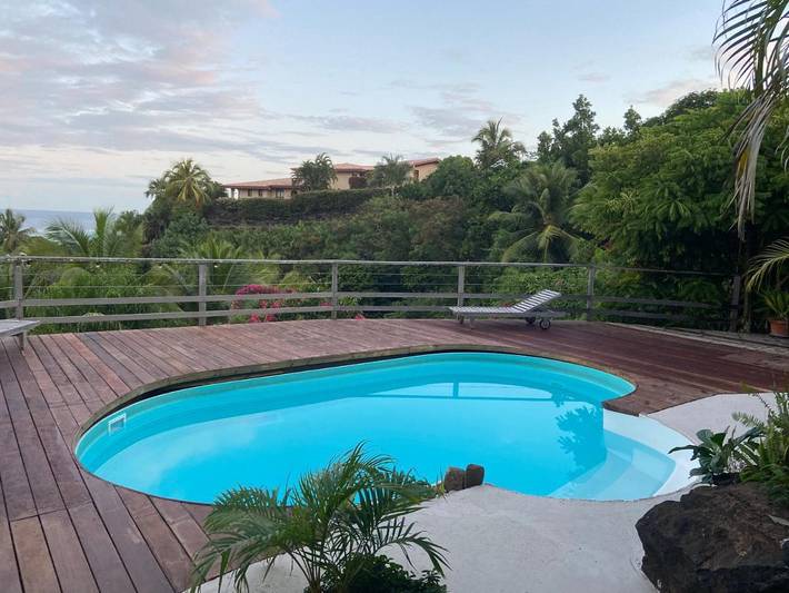 Gîte pour 3 personnes, avec vue ainsi que piscine et jardin dans Mo'orea - 4