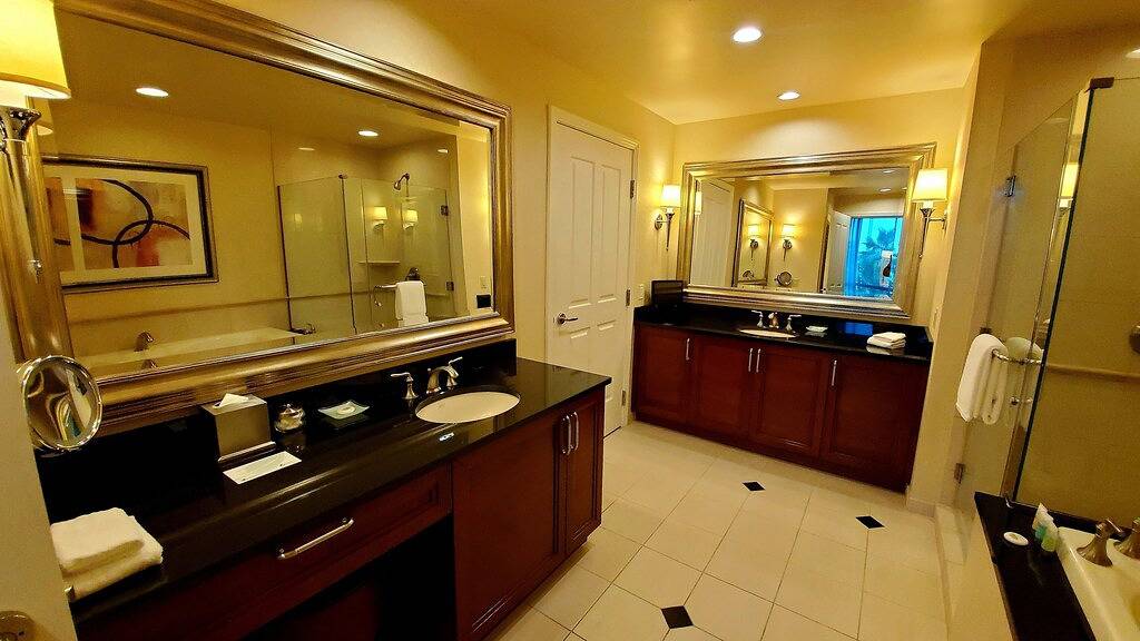 Ganze Wohnung, Mgm Grand Signature Luxury Corner Suite Condo- 1Br / 2Ba with a balcony in Las Vegas Strip, Paradise