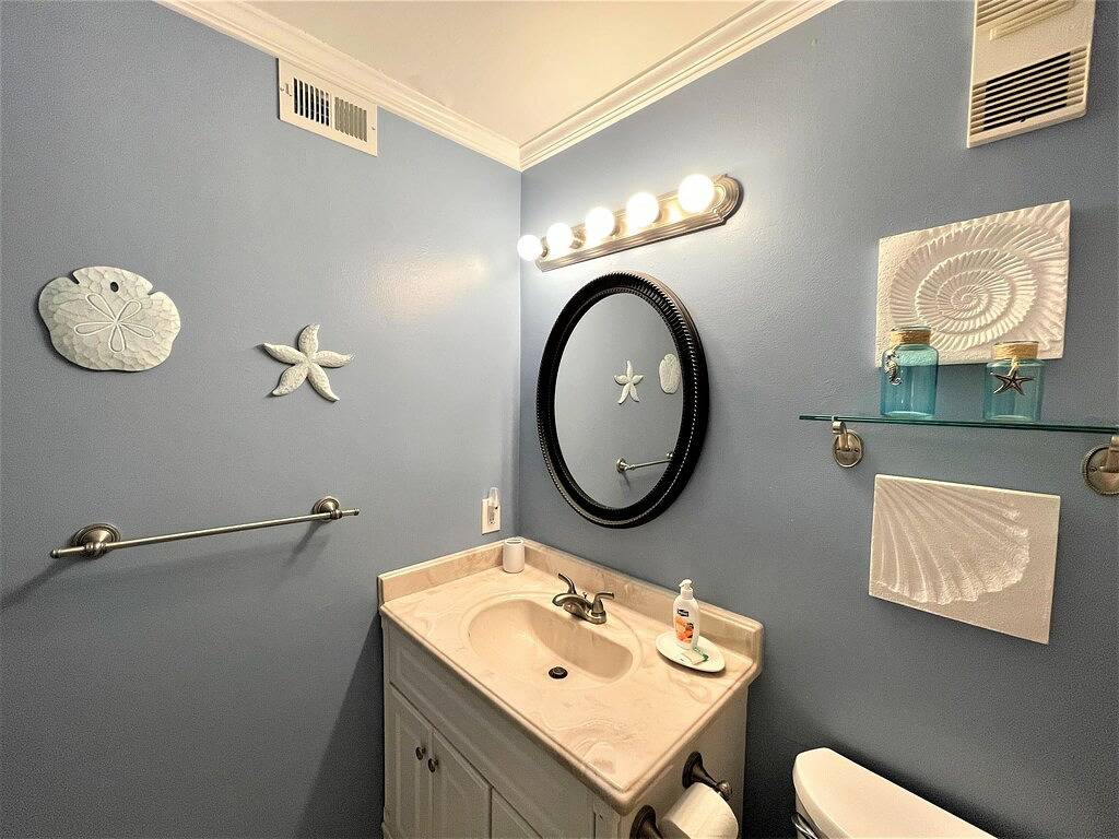 Ganze Wohnung, Hilton Head Beach Villa: Ocean Views, Steps2Sand & Largest Island Pool in Beaufort County