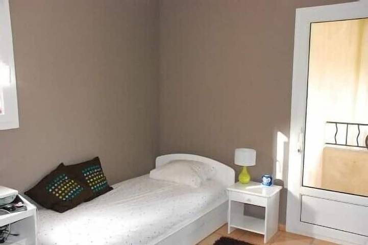 Gîte pour 8 personnes, avec jardin à Meyreuil - 4