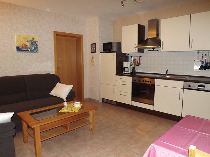 Ferienwohnung für 3 Personen, mit Terrasse und Garten, kinderfreundlich in Thalfang am Erbeskopf - 4