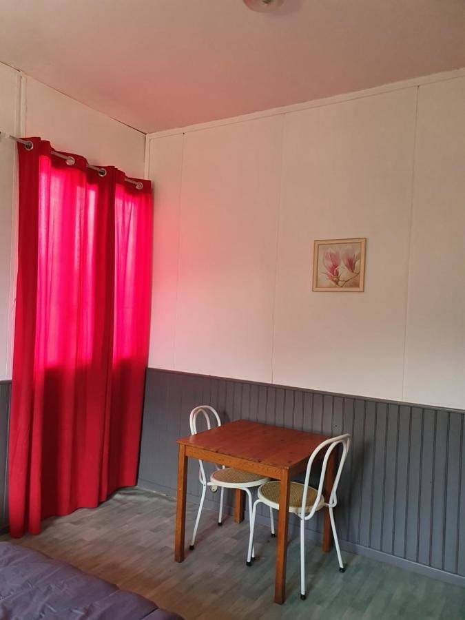 Single Room in Étang-sur-Arroux, Région d'Autun