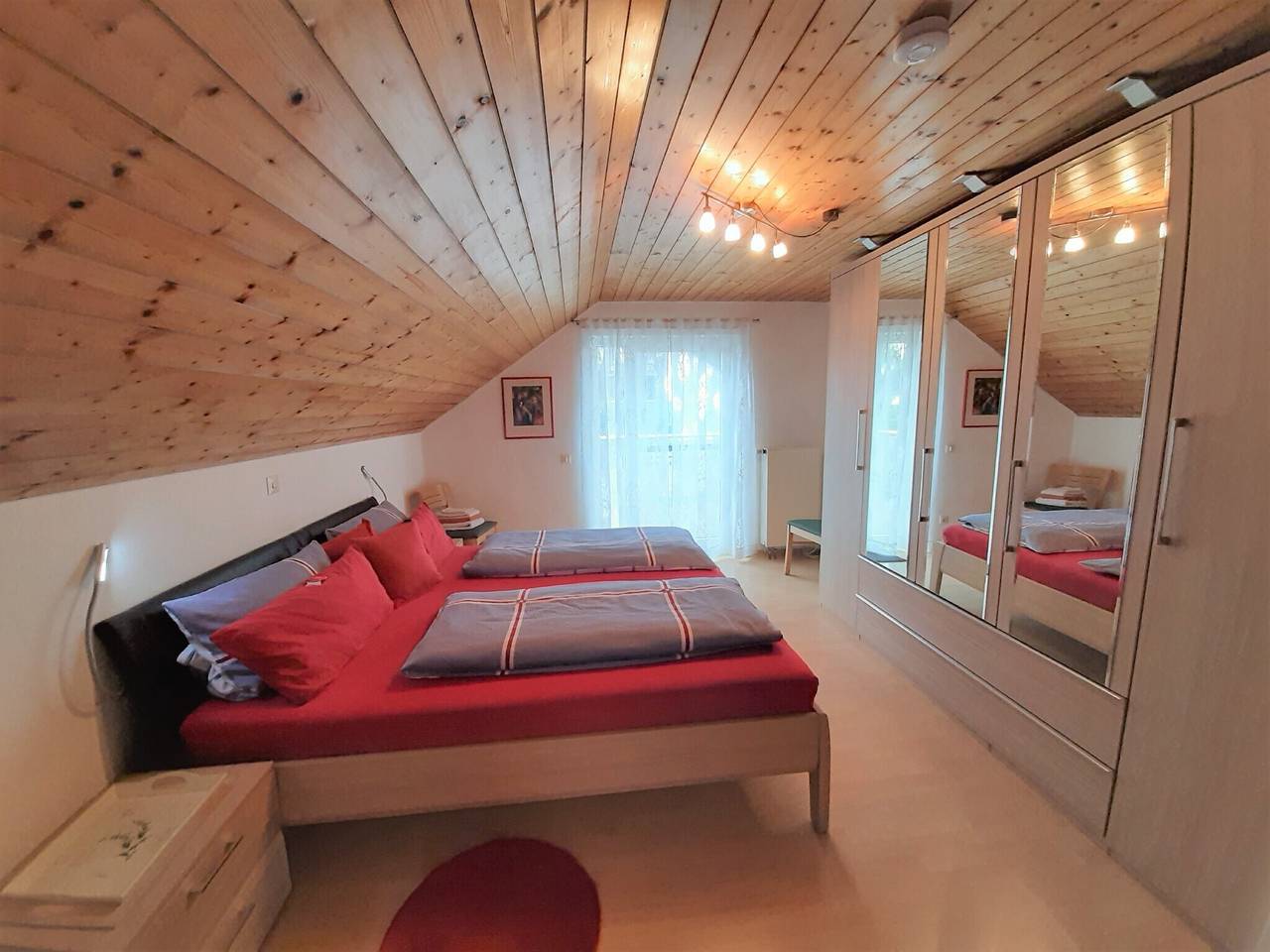 Appartamento intero, Appartamento 'Bauchert' con balcone e Wi-Fi in Schwabisch Gmund, Ostalbkreis